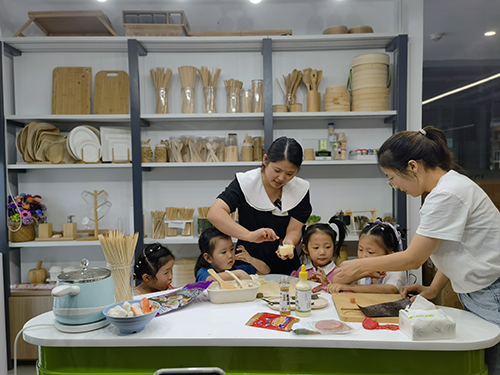 Anhui Yien Children DIY salon